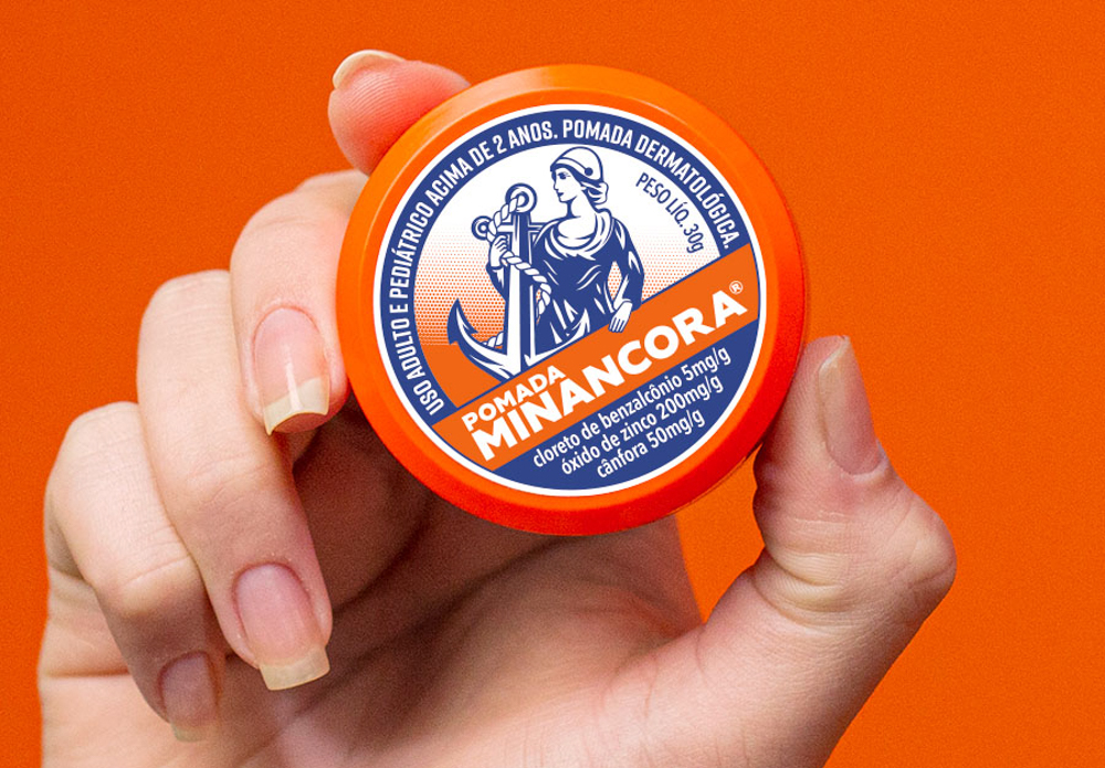 Minancora cresce oito vezes mais no digital que no físico e ensina como uma centenária consegue vend